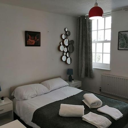 Апартаменты Entire Flat In Kings Cross Лондон Экстерьер фото