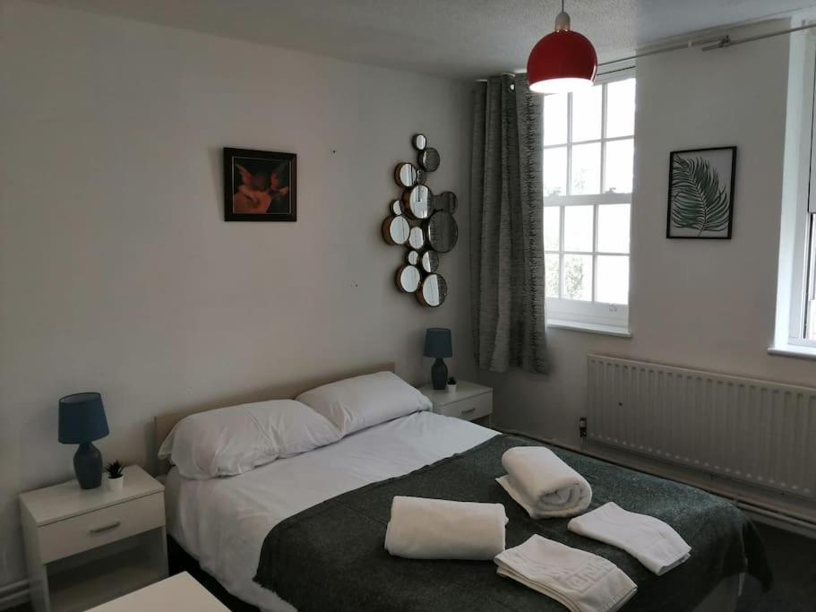 Апартаменты Entire Flat In Kings Cross Лондон Экстерьер фото